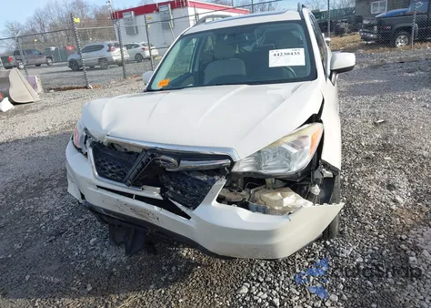 2015 Subaru Forester 2.5I Premium из США, поврежденный, VIN JF2SJADC4FH542665